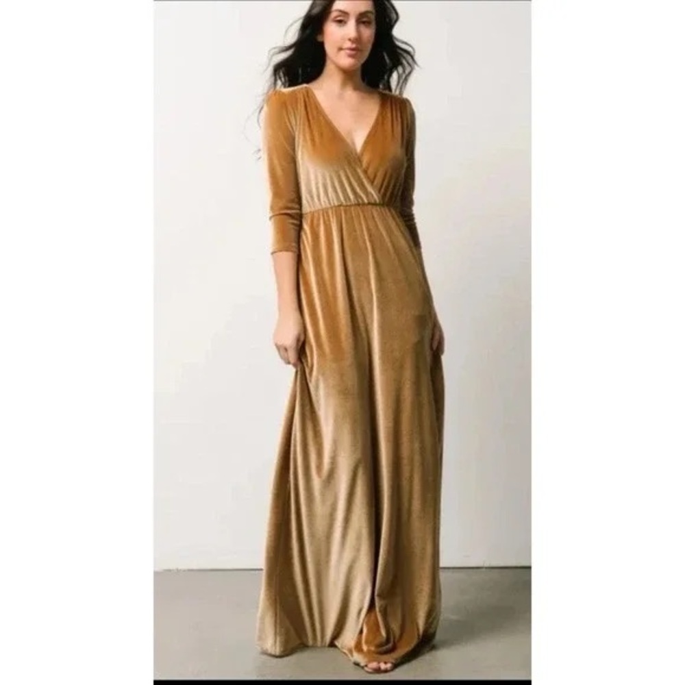NWOT Baltic Born | Gold Velvet Maxi Dress, size M